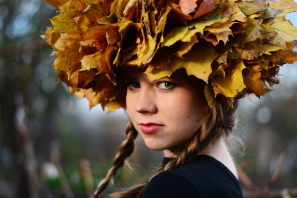 Люди осенью