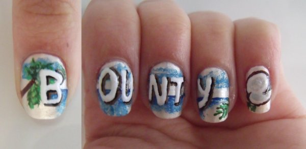 Маникюр с рисунком Баунти
