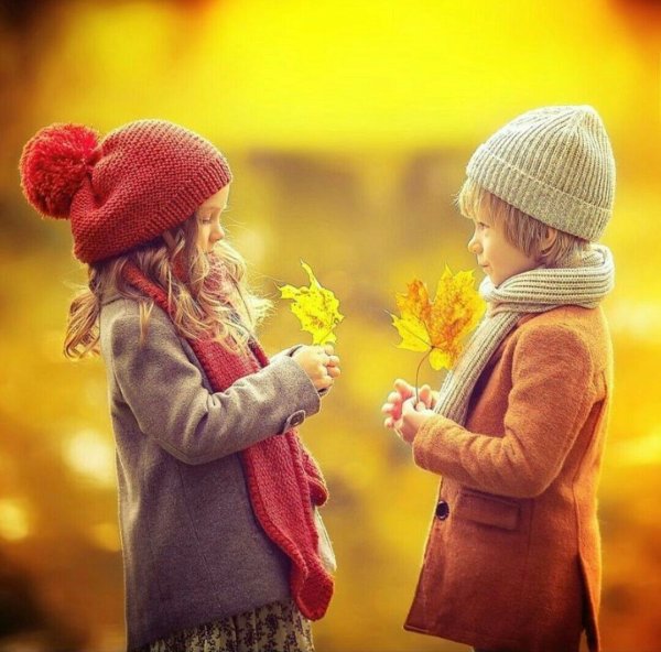 Дети осень счастье
