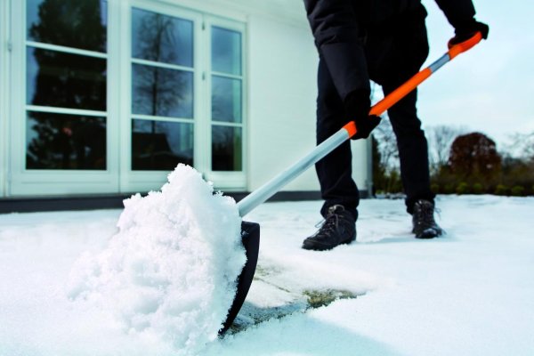 Уборка снега