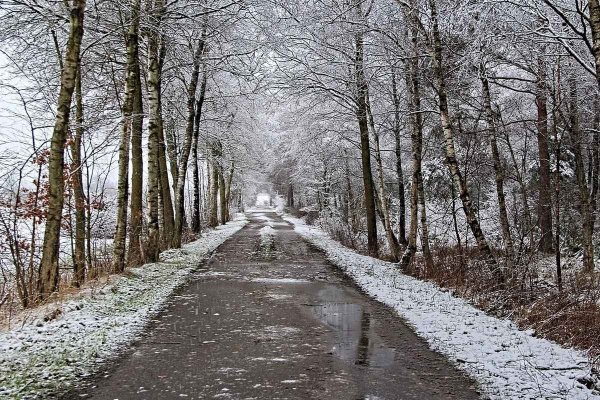 Небольшой снег