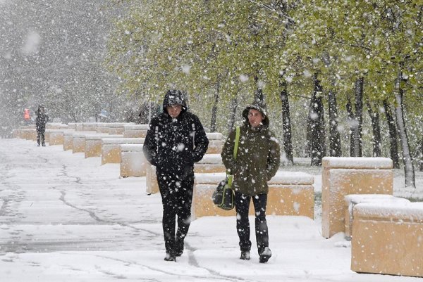 Снег в мае в Москве