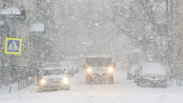 Очень сильный снегопад