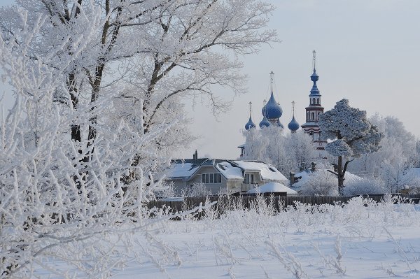 Углич Церковь зима
