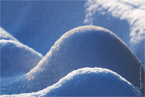 Большой сугроб