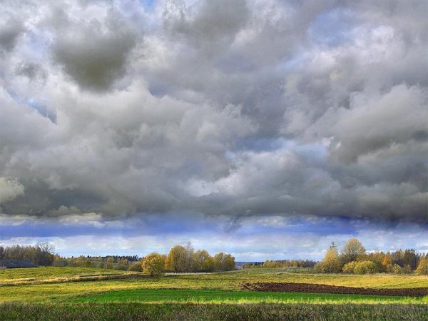 Осенние тучи