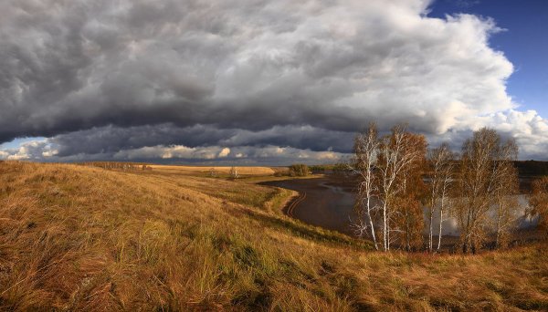 Хмурая осень в России