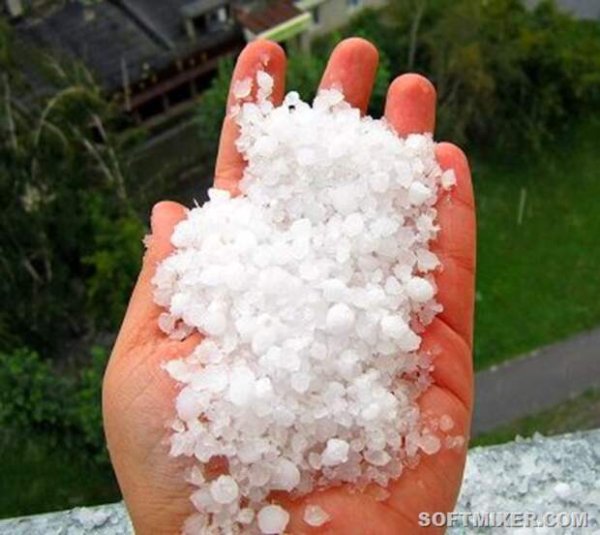 Снежный град