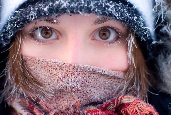 Девушка в инее