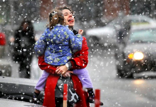 Радуемся первому снегу