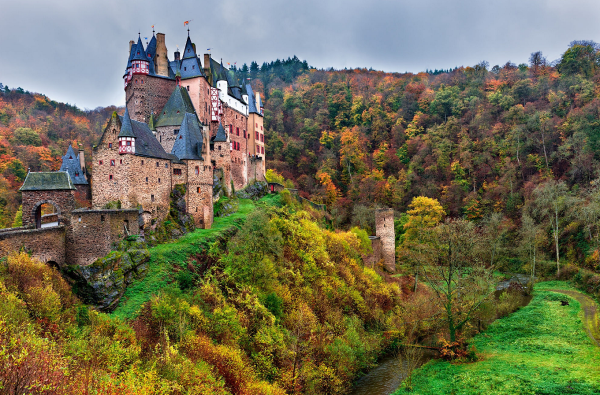 Замки Шотландии осенью