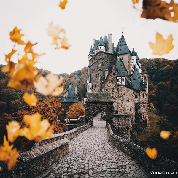 Замок Эльц Эстетика