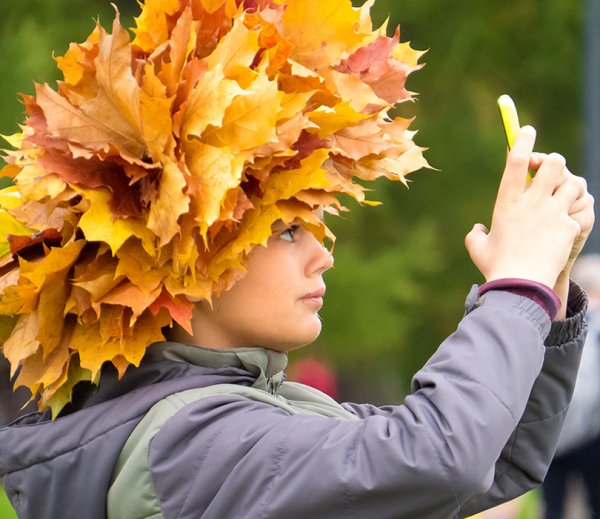 Фотоснимки с осенней листвой
