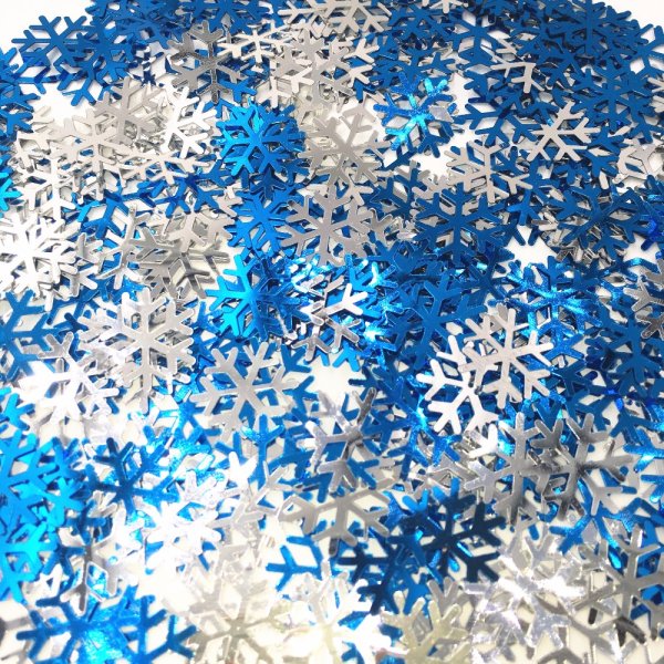 Радужные снежинки