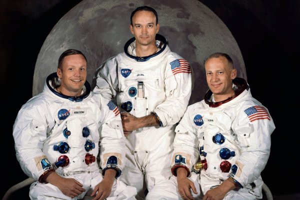 Нил Армстронг и Базз Олдрин