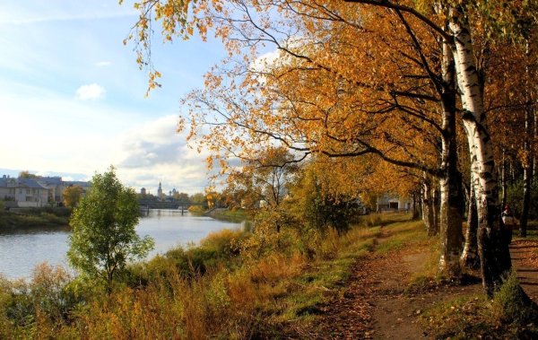 Вологда Соборная горка осенью