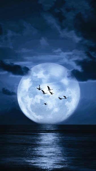 Мистическая Луна