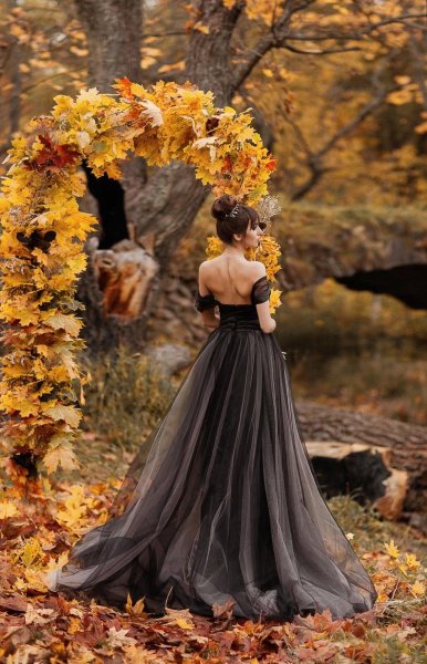 Осенние Свадебные платья