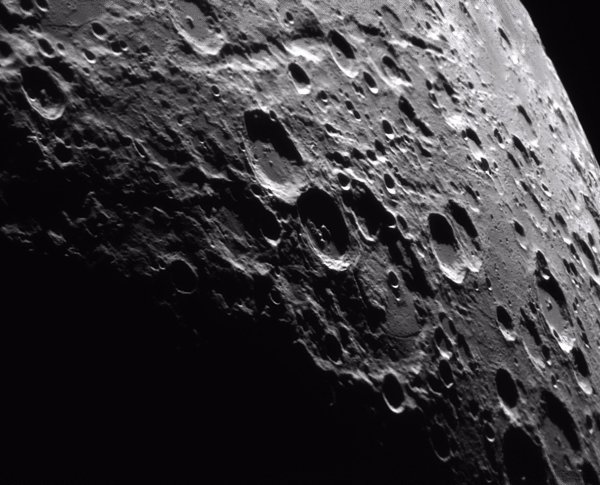 Кратер Лангрен