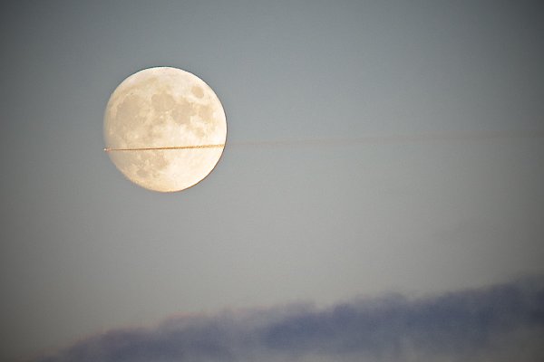 Четыре Луны на небе явление