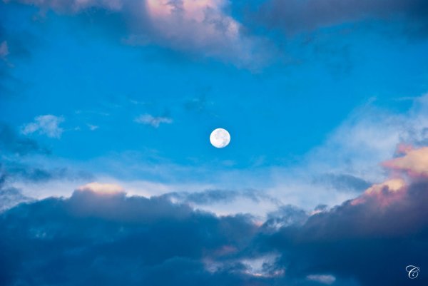 Картинки неба утром с луной