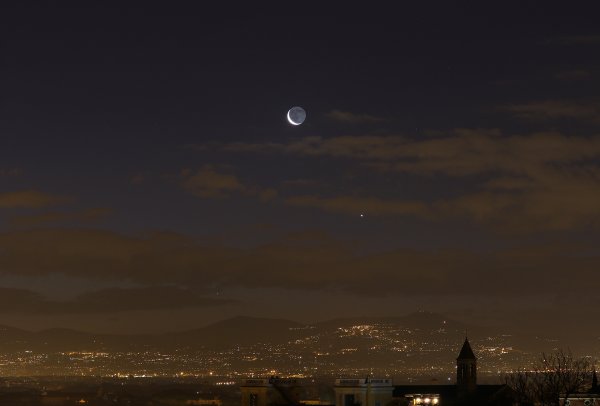 Планета Венера вид с земли