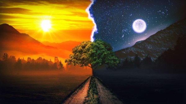 Солнце и Луна на небе