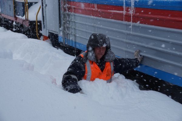 Снежные заносы на железных дорогах