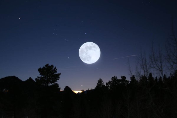 Полный месяц