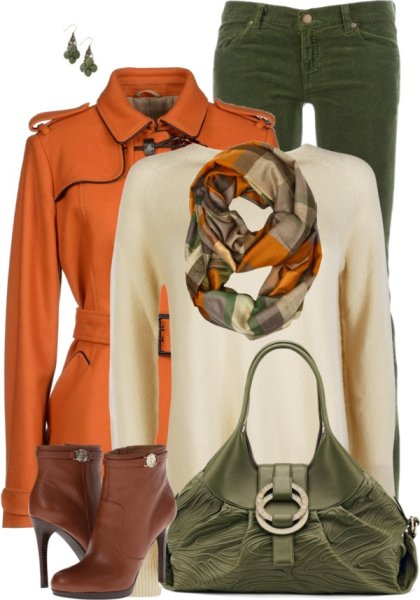 Стильные комплекты одежды для женщин