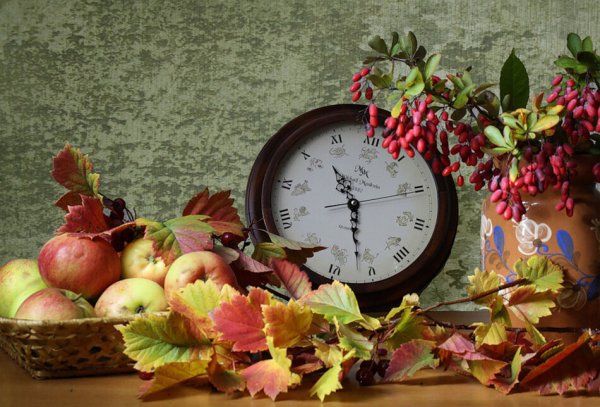 Осень часы фон