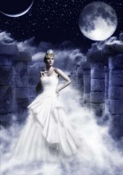 Лунная богиня Селена