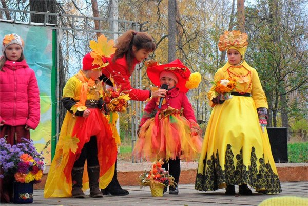 ❗ Купить костюмы и аксессуары для Праздника Осени в Екатеринбурге на День урожая от ₽