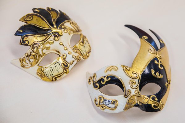 Серьги венецианская маска