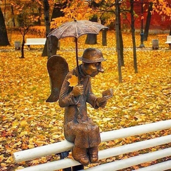 Питерский ангел в Измайловском саду