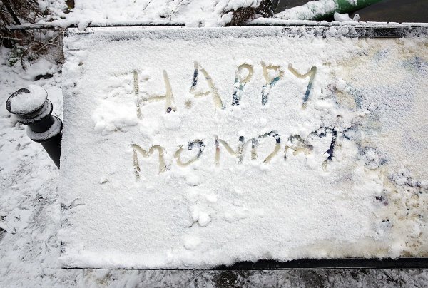 Понедельник снег картинки