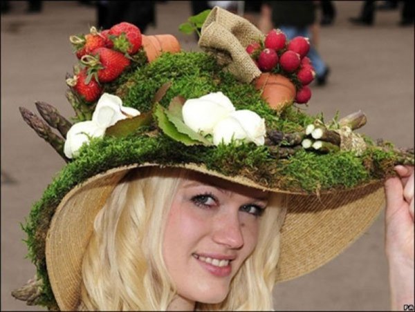 Шляпка из природного материала