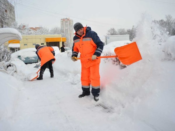 Очистка от снега АЗС