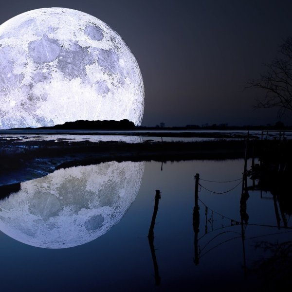 Лунный пейзаж