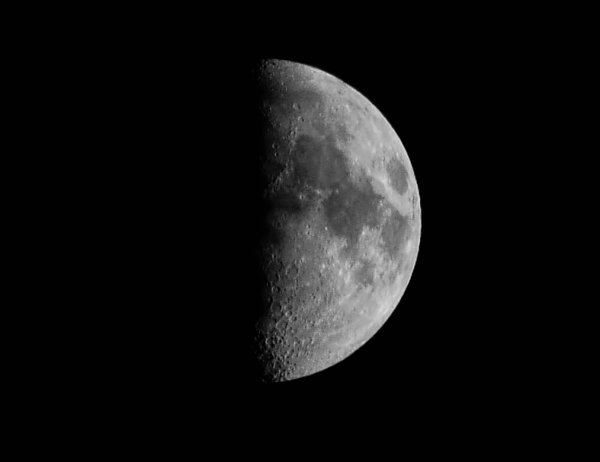 Фото Луны из космоса высокого разрешения