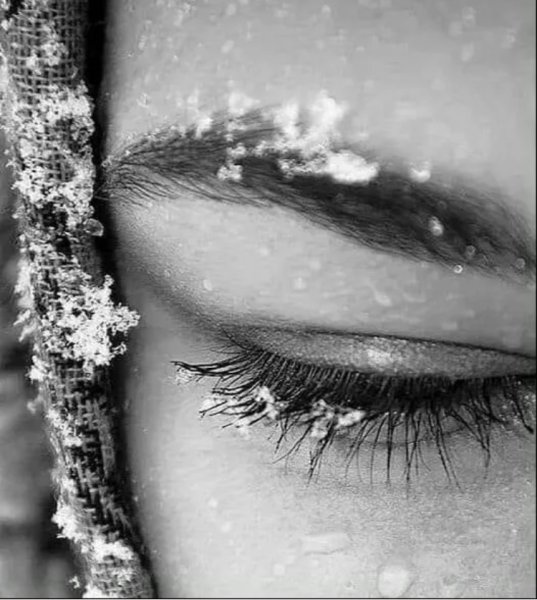 Снежинки на ресницах