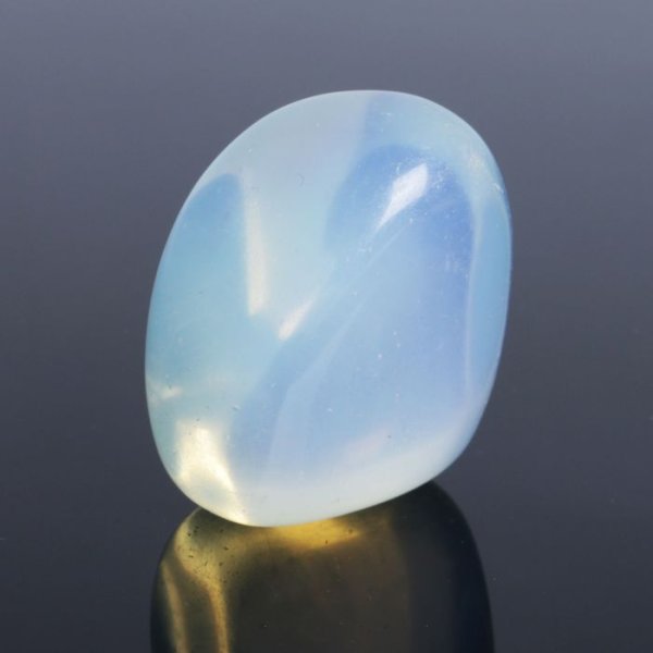 Лунный камень / галтовка