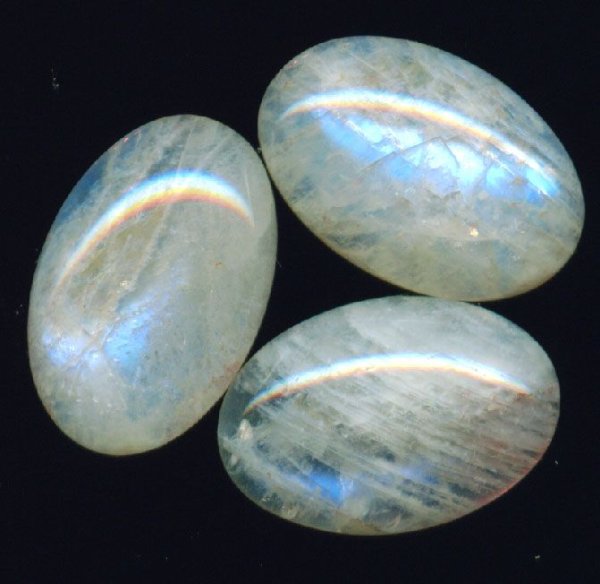 Лунный камень минерал Беломорит