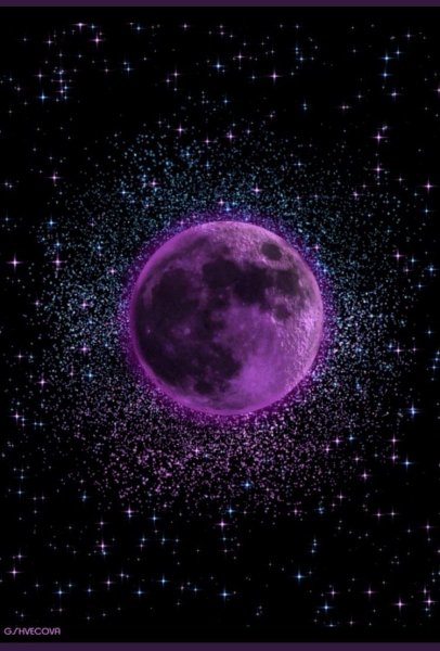 Фиолетовая Луна