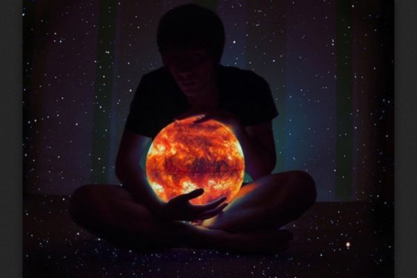 Огненный шар в руке