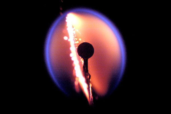 Пламя в невесомости