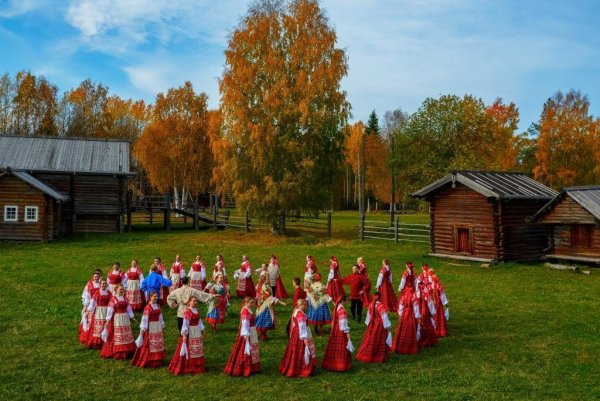 Русский народный хоровод
