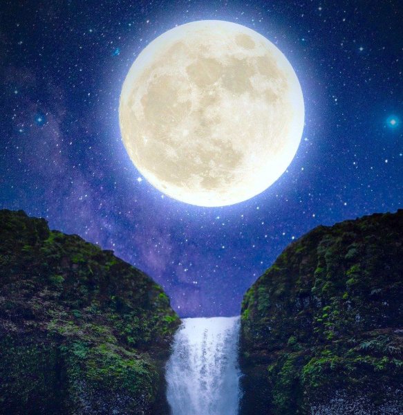 Водопад Луна ночь