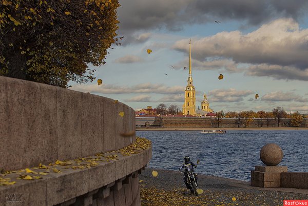 Санкт Петербург осенью Петропавловка