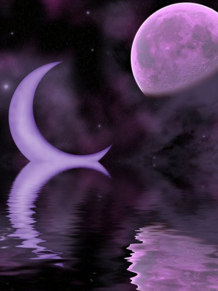 Фиолетовая Луна